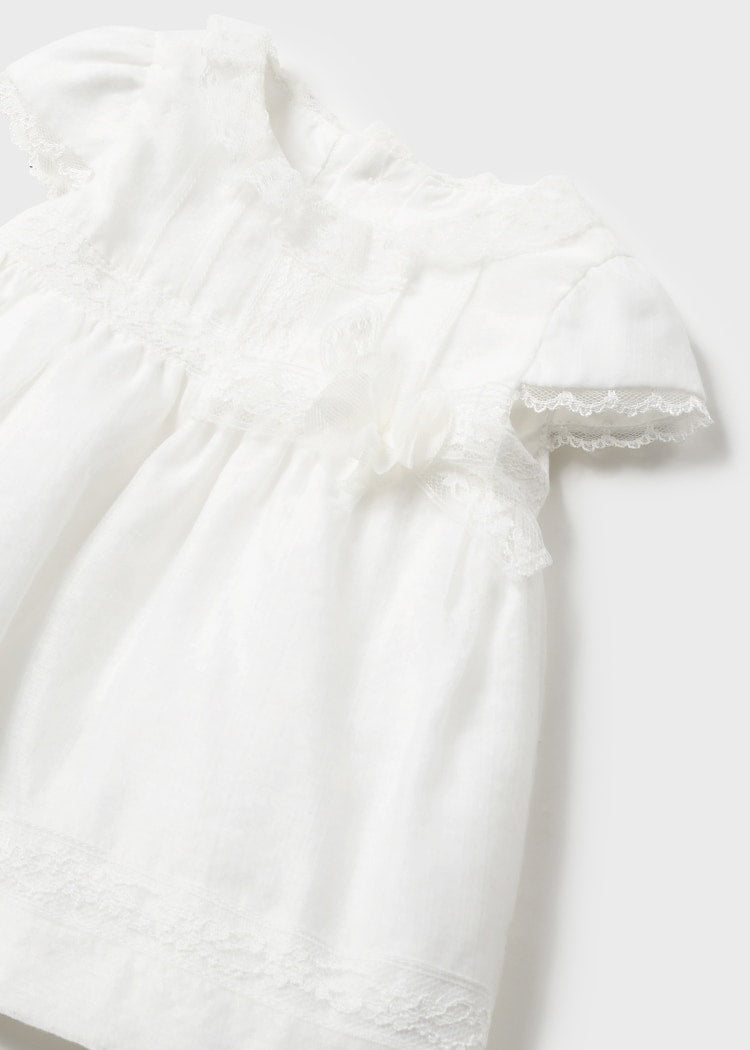 1821 WHITE DRESS